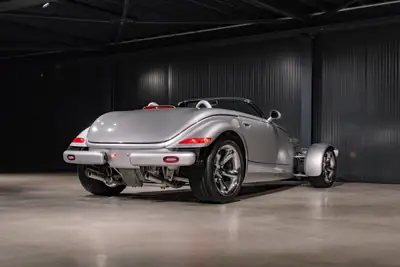 Chrysler Prowler 2002 — Cabriolet légendaire, entretien impeccable, 54 000 km — Thumbnail 7