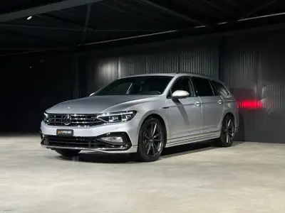 VW Passat Variant 2.0 TSI Elegance 4Motion — Break premium, 272 ch et traction intégrale — interior