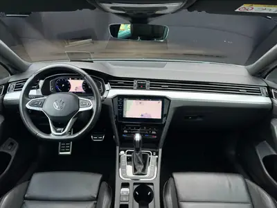 VW Passat Variant 2.0 TSI Elegance 4Motion — Break premium, 272 ch et traction intégrale — Thumbnail 14
