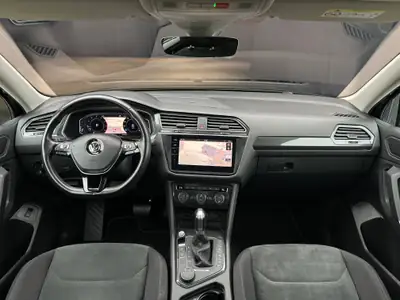 VW Tiguan Allspace 2.0 TSI Highline 4Motion — SUV 7 places, traction intégrale, toit panoramique — Thumbnail 15