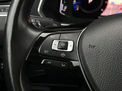 VW Tiguan Allspace 2.0 TSI Highline 4Motion — SUV 7 places, traction intégrale, toit panoramique — Thumbnail 23