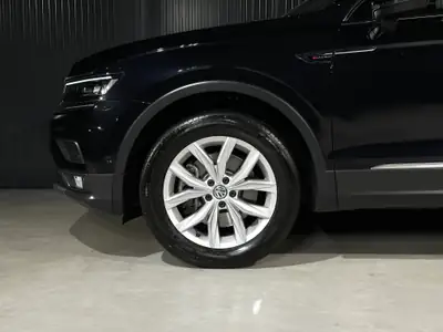 VW Tiguan Allspace 2.0 TSI Highline 4Motion — SUV 7 places, traction intégrale, toit panoramique — Thumbnail 29