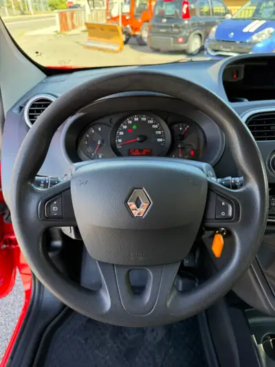 Renault Kangoo Medium dCi 95 — Utilitaire fiable, entretien à jour, 60600 km — Miniature 14