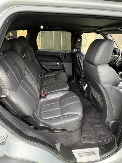 Range Rover Sport 3.0 SDV6 HSE Dynamic — SUV premium diesel, entretien impeccable — détail