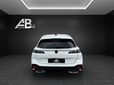 Peugeot 308 SW 1.5 BlueHDI 130 ch — Break pratique, moteur économe et révisé — interior