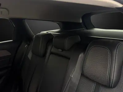 Peugeot 308 SW 1.5 BlueHDI 130 ch — Break pratique, moteur économe et révisé — Thumbnail 14