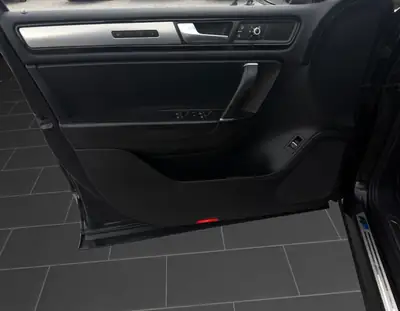 VW Touareg 3.0 TDI R-Line — SUV premium diesel, équipement complet, entretien récent — Miniatur 13