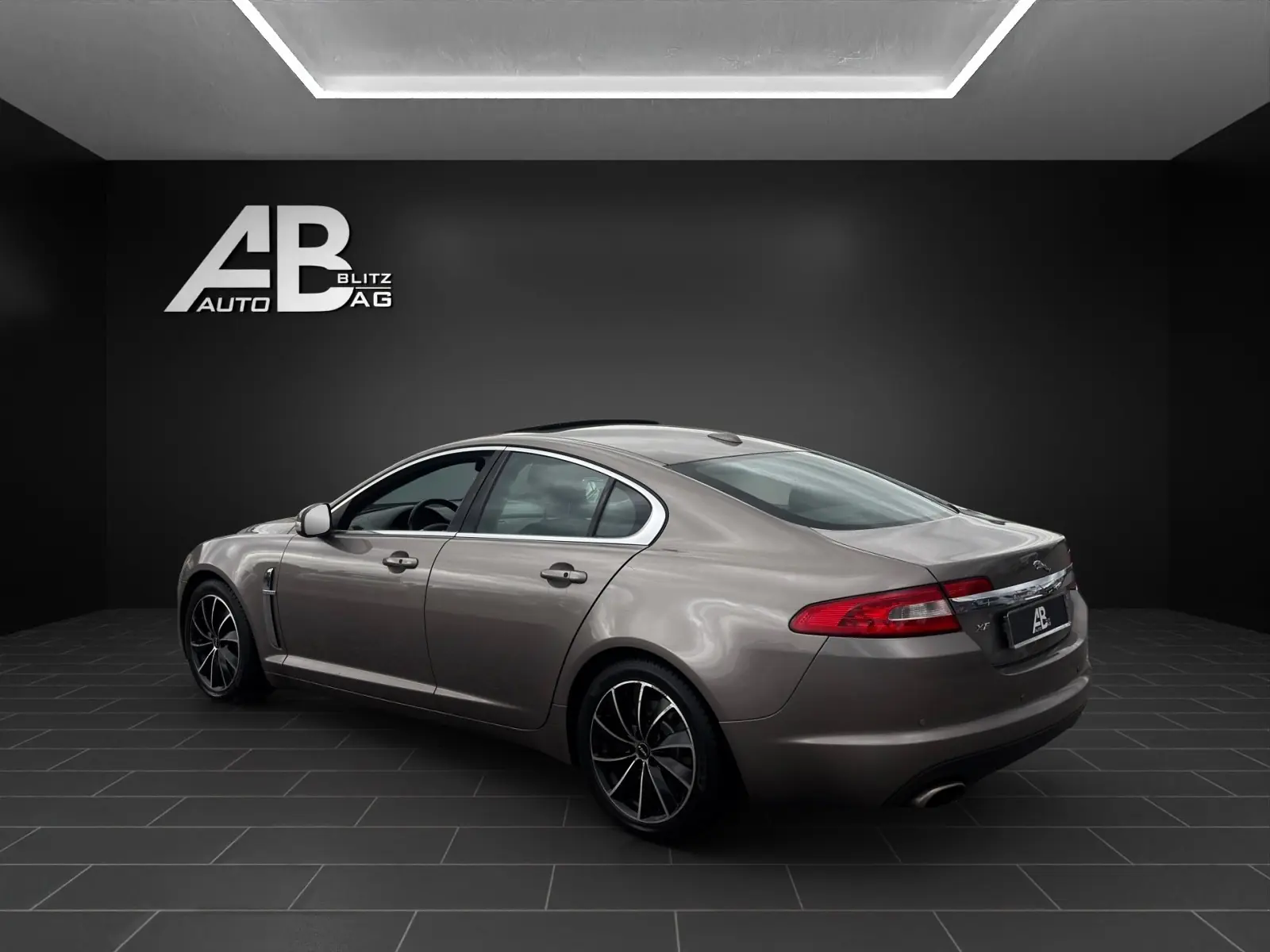 Jaguar XF 2008 occasion Hunzenschwil — 3