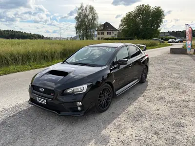 Subaru WRX 2.5 T Sport S — Berline sportive 300 ch, transmission manuelle intégrale — vista esterna
