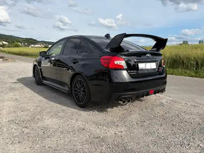 Subaru WRX 2.5 T Sport S — Berline sportive 300 ch, transmission manuelle intégrale — interni