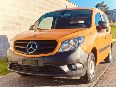 Mercedes-Benz Citan 114 PS Essence Automatique — Utilitaire fiable, seulement 31'300 km — côté