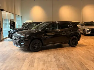 Jeep Compass 1.3 T PHEV Night Eagle — SUV hybride rechargeable AWD, 89'000 km — dettaglio
