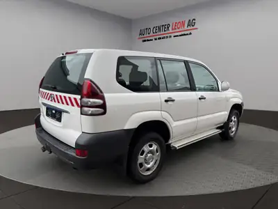 Toyota Land Cruiser 3.0 TD Linea Sol Executive — Le SUV légendaire, diesel performant et fiable — dettaglio