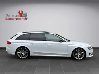 Audi RS4 Avant 4.2 FSI V8 quattro — Le break sportif allemand de référence — detail