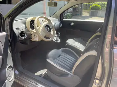 Fiat 500 Twinair Lounge Dualogic — Cabriolet urbain compact, économe et sans sinistre — Detail