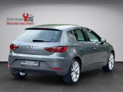 SEAT Leon 1.4 TSI Sport Line — Berline dynamique, entretien frais, équipements premium — dashboard