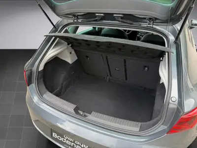 SEAT Leon 1.4 TSI Sport Line — Berline dynamique, entretien frais, équipements premium — Thumbnail 20