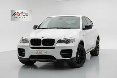 BMW X6 M50d Steptronic — SUV coupé diesel 381 ch, rare 5 places, sans accident — vue extérieure