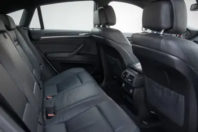 BMW X6 M50d Steptronic — SUV coupé diesel 381 ch, rare 5 places, sans accident — Miniature 11