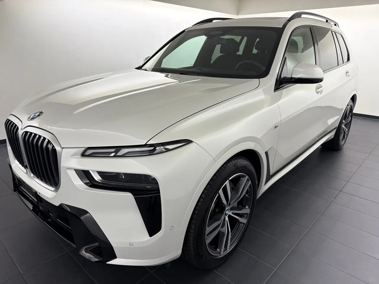 BMW X7 xDrive 48V 40d M Sport — SUV 7 places, diesel hybride mild-hybrid, garantie constructeur