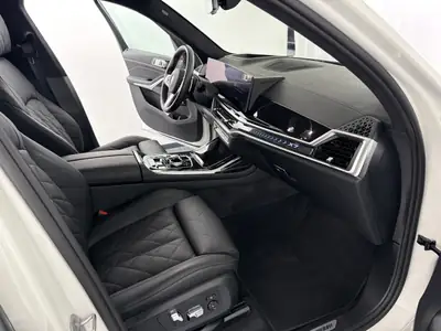BMW X7 xDrive 48V 40d M Sport — SUV 7 places, diesel hybride mild-hybrid, garantie constructeur — Miniatur 9
