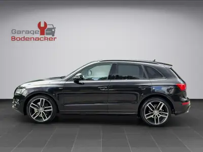 Audi SQ5 3.0 TDI 340 PS — SUV performance diesel, finition premium, entretien à jour — rear view