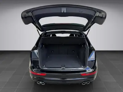 Audi SQ5 3.0 TDI 340 PS — SUV performance diesel, finition premium, entretien à jour — Thumbnail 17