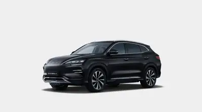 BYD Seal U DM-i Design AWD — SUV coupé hybride rechargeable, performant et éco-responsable — exterior view