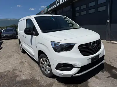 Opel Combo 1.2 Cargo Enjoy — Utilitaire compact fiable, boîte auto 8 vitesses — vista esterna