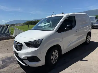 Opel Combo 1.2 Cargo Enjoy — Utilitaire compact fiable, boîte auto 8 vitesses — vista posteriore