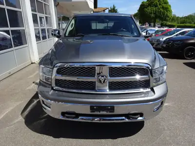 Dodge Ram 2011 — Pickup musclé 396 ch, transmission intégrale, historique sans sinistre — Miniatura 20