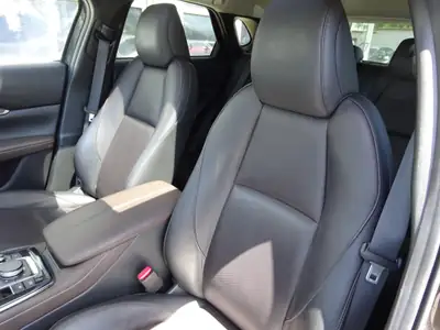 Mazda CX-30 SKYACTIV-X M Hybrid 180 — Compact hybride performant, seulement 48000 km — Miniatura 8