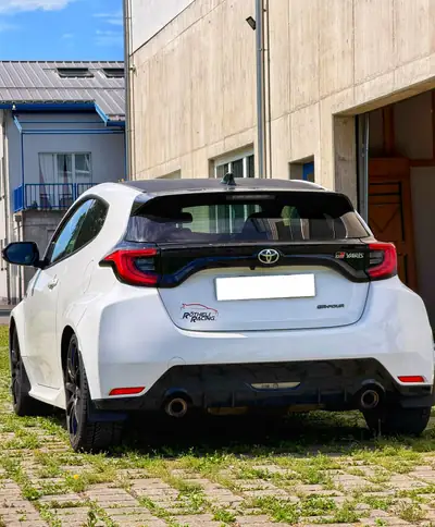Toyota GR Yaris 1.6 Turbo Sport 4x4 — Compacte sportive intégrale, 261 ch et très peu kilométrée — tableau de bord