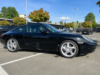Porsche 911 Carrera 4 3.4 — Coupé sportif authentique, 95'850 km, boîte manuelle — arrière