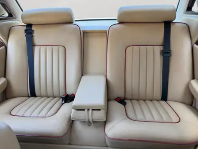 Rolls-Royce Silver Spur 1983 — Chef-d'œuvre britannique, état exceptionnel — interni