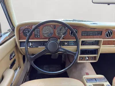 Rolls-Royce Silver Spur 1983 — Chef-d'œuvre britannique, état exceptionnel — Miniatura 8
