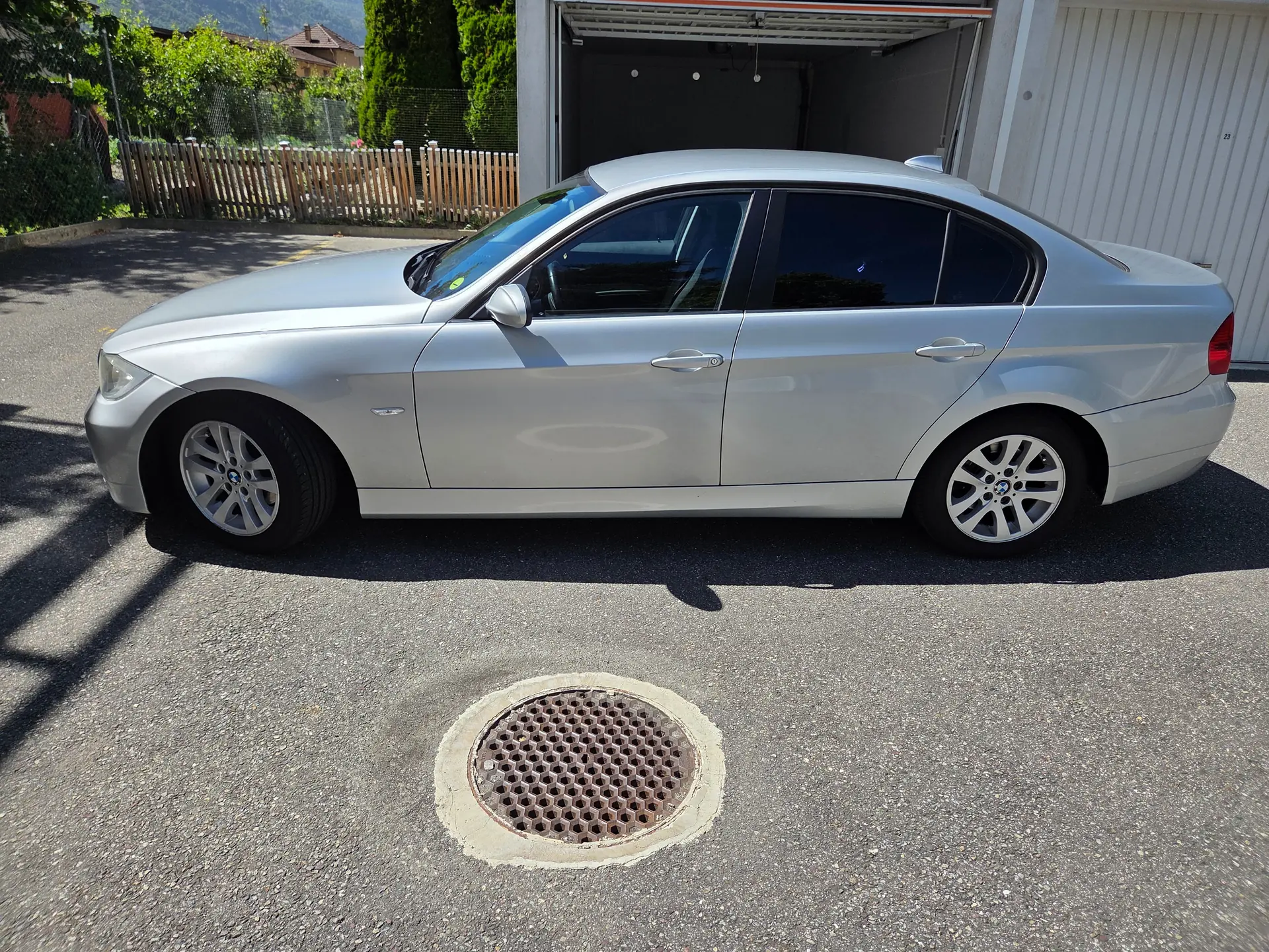 BMW 318 2007 occasion Martigny — 3