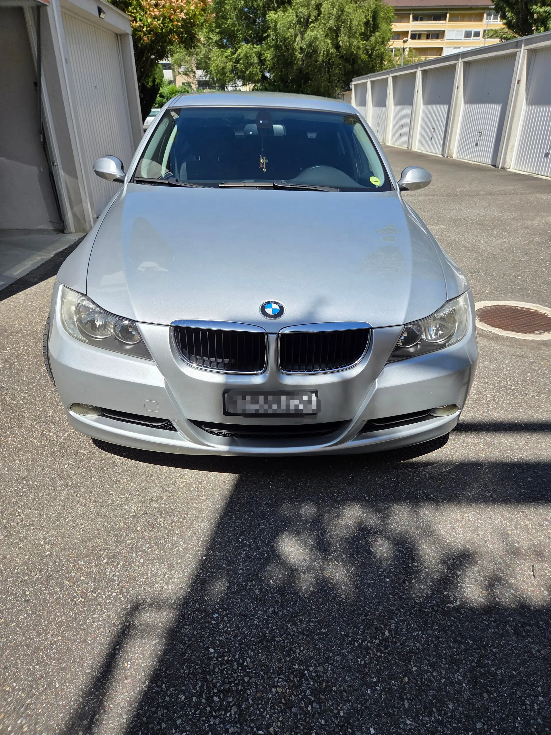 BMW 318 2007 occasion Martigny — 1