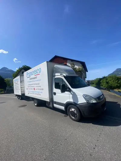 IVECO Daily 3.0 HPT 170 — Châssis-cabine robuste, moteur diesel performant — vista esterna