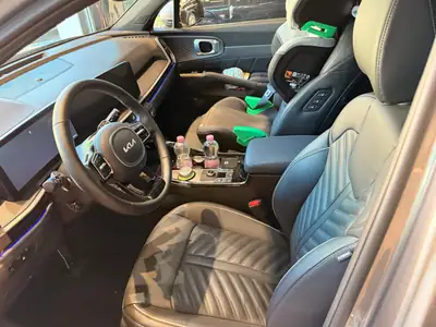 Kia Sorento 1.6 T-GDi PHEV — SUV 7 places hybride rechargeable, 8000 km seulement — cruscotto