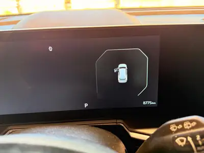 Kia Sorento 1.6 T-GDi PHEV — SUV 7 places hybride rechargeable, 8000 km seulement — Miniatura 13