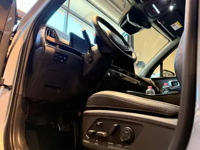 Kia Sorento 1.6 T-GDi PHEV — SUV 7 places hybride rechargeable, 8000 km seulement — Miniatura 16