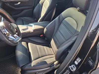 Mercedes-Benz GLC 43 AMG 4Matic — Performance 390 ch, Faible kilométrage — détail