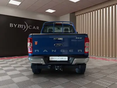Ford Ranger XLT 2.2 TDCi 4x4 — Pick-up robuste, 4 places, 60'000 km — Miniature 13