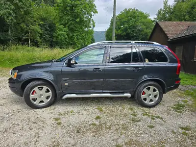 Volvo XC90 — SUV 7 places robuste, 119'000 km seulement, diesel performant — vue extérieure