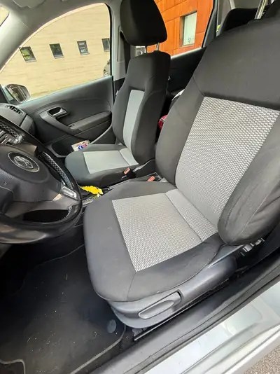 VW Polo 1.4 Trendline DSG — Citadine fiable, entretien prouvé, 113'000 km — détail