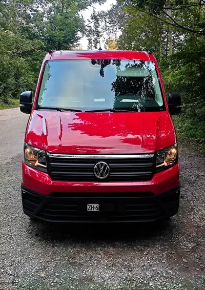 VW Crafter 35 Double Cab — Utilitaire robuste diesel, 128'000 km, sans sinistre — fianco