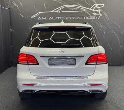Mercedes-Benz GLE 350 d — SUV premium diesel 4Matic, toit panoramique et caméra 360° — Armaturenbrett