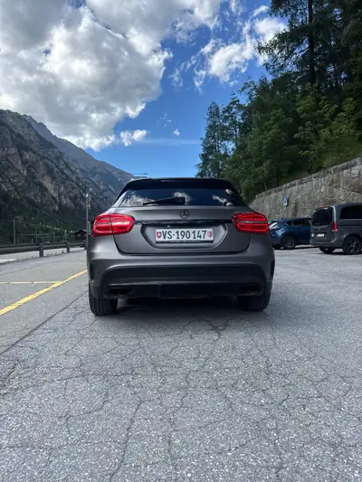Mercedes-Benz GLA 45 AMG 4Matic — SUV Compact Haute Performance, Stage 1 Tuning 410ch — tableau de bord