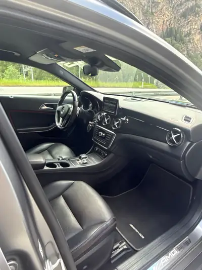 Mercedes-Benz GLA 45 AMG 4Matic — SUV Compact Haute Performance, Stage 1 Tuning 410ch — Miniature 9